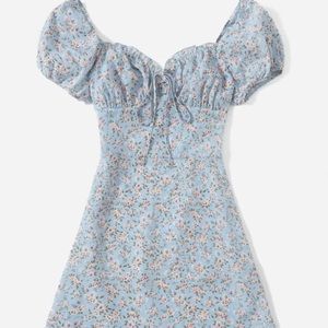 Floral dress with puff sleeve. New and never worn